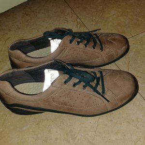 Ecco leather shoes 38‎